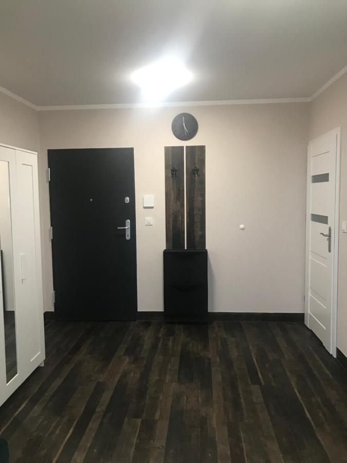 Kawalerka Na Targowej Apartment ทอรูน ภายนอก รูปภาพ